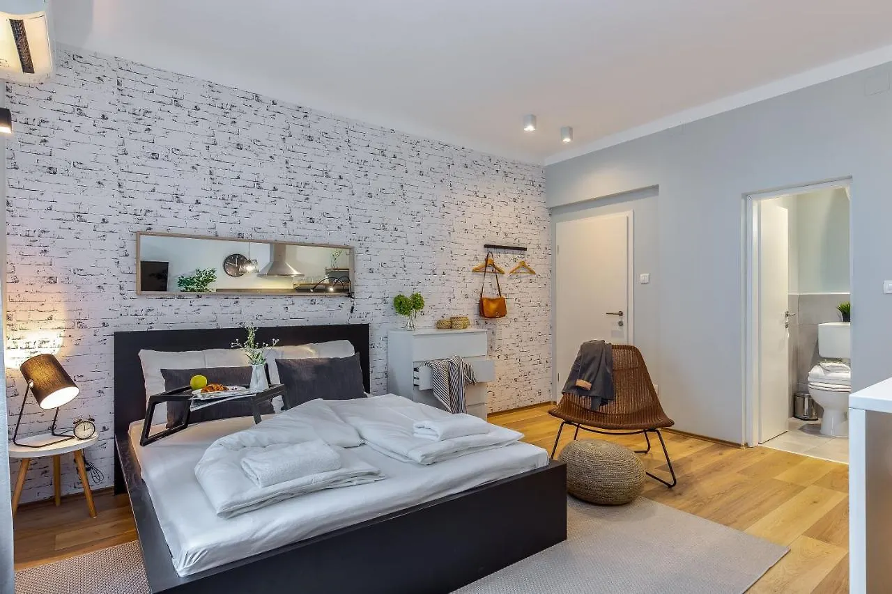Adria Square Studios Rijeka Kroatien